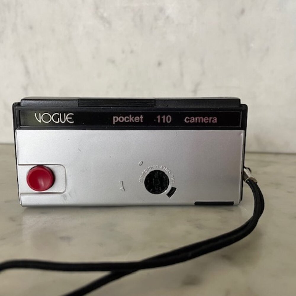VOGUE 110 Film Camera Vintage In Orginal Box - Picture 9 of 15